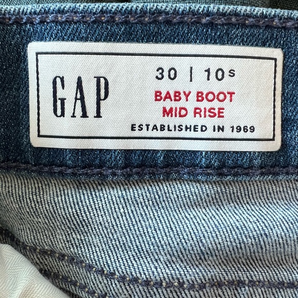GAP - boot cut mid rise - size 10 short - Picture 4 of 5